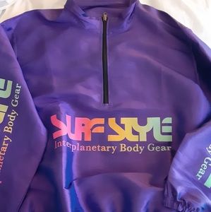 Surf style interplanetary body gear windbreaker